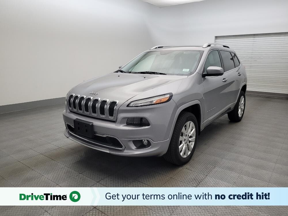 2017 Jeep Cherokee in Phoenix, AZ 85015 - 18135379