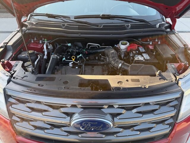 2019 Ford Explorer in Knoxville, TN 37920 - 18135380 34