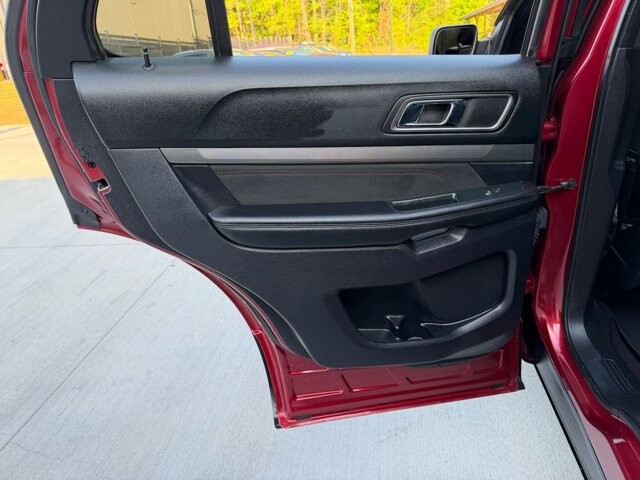 2019 Ford Explorer in Knoxville, TN 37920 - 18135380 8