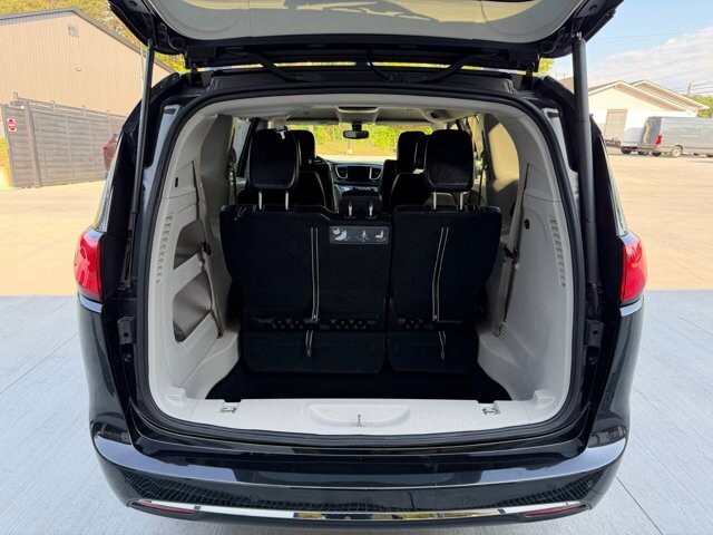 2019 Chrysler Pacifica in Knoxville, TN 37920 - 18135381 10