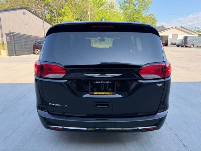 2019 Chrysler Pacifica in Knoxville, TN 37920 - 18135381 3