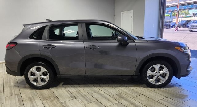 2024 Honda HR-V in Cinnaminson, NJ 08077 - 18135383 6