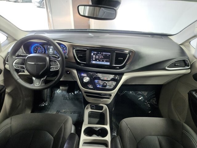 2023 Chrysler Voyager in Cinnaminson, NJ 08077 - 18135386 14