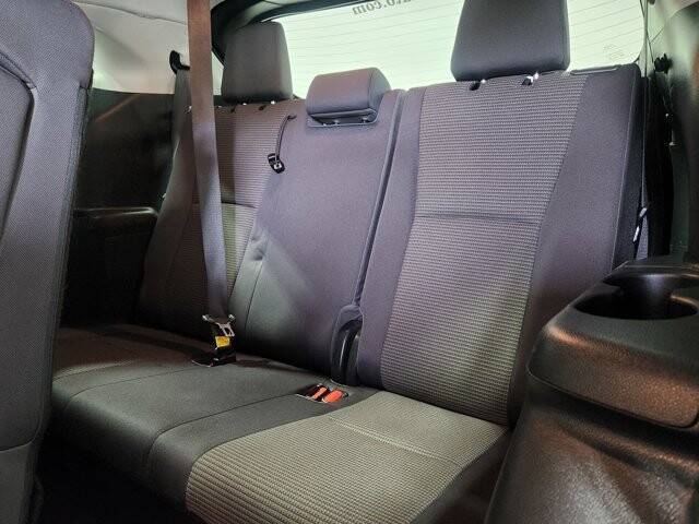 2023 Toyota Highlander in Cinnaminson, NJ 08077 - 18135390 15