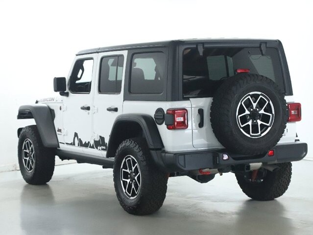 2026 Jeep Wrangler in Bedford, OH 44146 - 18135403 41