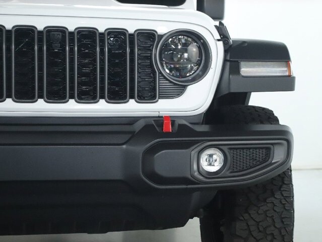 2026 Jeep Wrangler in Bedford, OH 44146 - 18135403 7