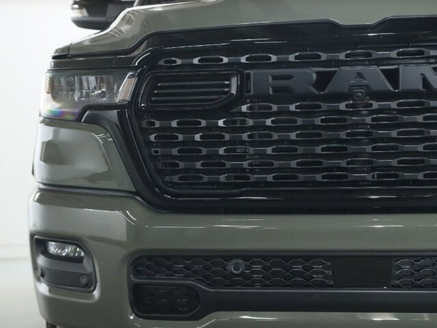 2026 RAM 1500 in Bedford, OH 44146 - 18135408 6
