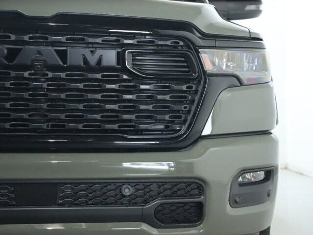 2026 RAM 1500 in Bedford, OH 44146 - 18135408 7