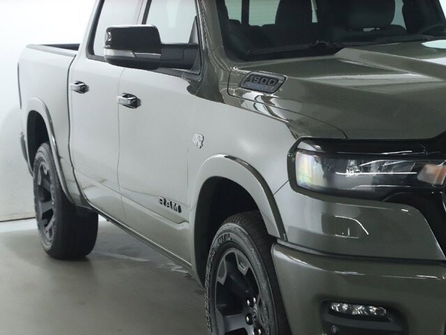 2026 RAM 1500 in Bedford, OH 44146 - 18135408 8