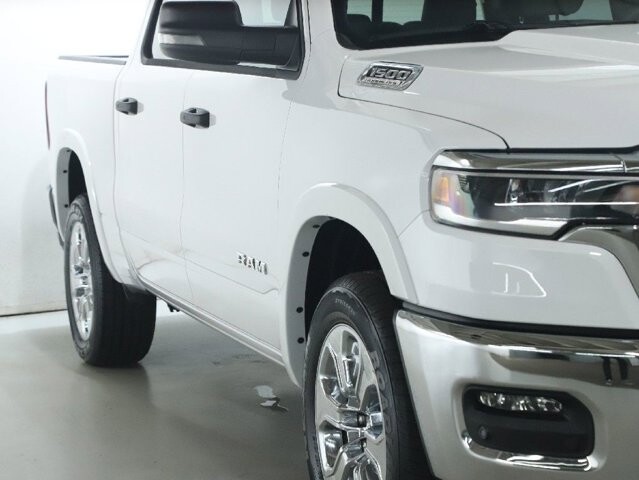 2026 RAM 1500 in Bedford, OH 44146 - 18135409 8