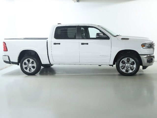 2026 RAM 1500 in Bedford, OH 44146 - 18135409 11