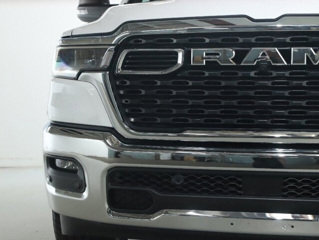 2026 RAM 1500 in Bedford, OH 44146 - 18135409 5