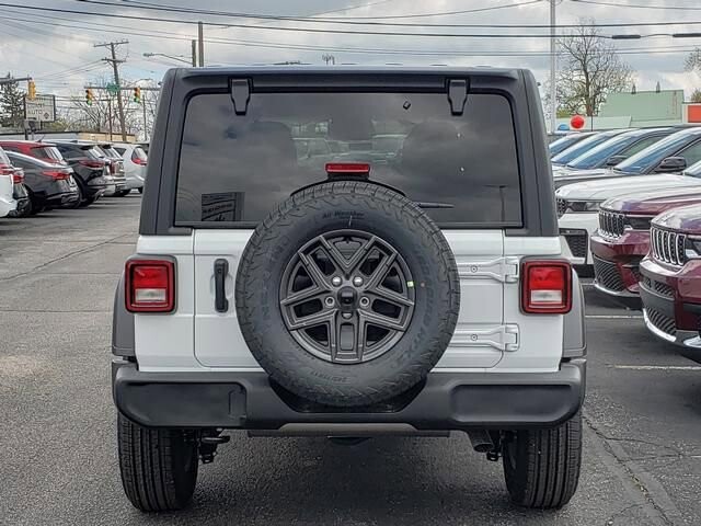 2026 Jeep Wrangler in Bedford, OH 44146 - 18135410 4