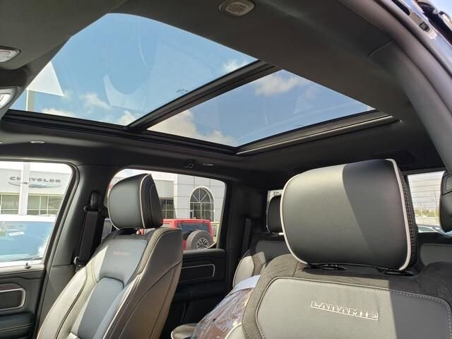 2026 RAM 1500 in Bedford, OH 44146 - 18135411 7