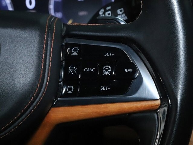 2025 Jeep Grand Cherokee in Bedford, OH 44146 - 18135413 25