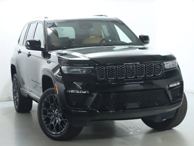 2025 Jeep Grand Cherokee in Bedford, OH 44146 - 18135413 2