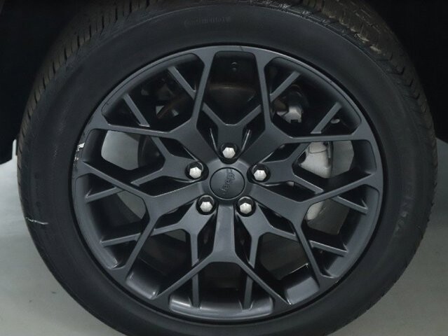 2025 Jeep Grand Cherokee in Bedford, OH 44146 - 18135413 40