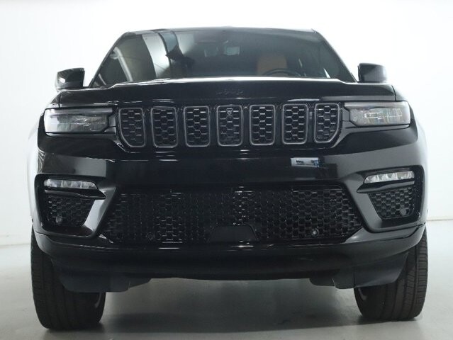2025 Jeep Grand Cherokee in Bedford, OH 44146 - 18135413 5