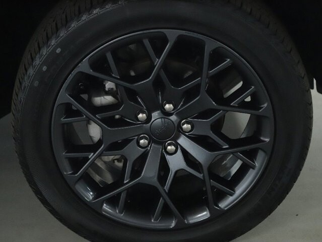 2025 Jeep Grand Cherokee in Bedford, OH 44146 - 18135413 10