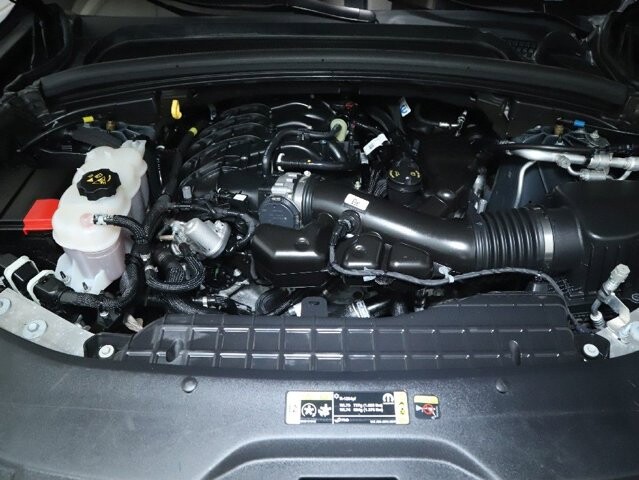 2025 Jeep Grand Cherokee in Bedford, OH 44146 - 18135413 38