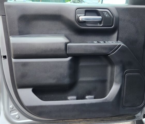 2023 Chevrolet Silverado 1500 in Cinnaminson, NJ 08077 - 18135426 10