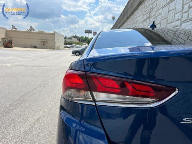 2018 Hyundai Sonata in Decatur, GA 30032 - 18135429 15