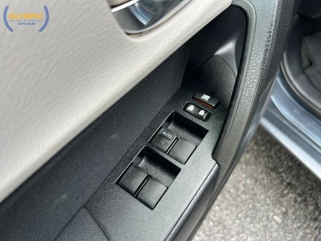 2016 Toyota Corolla in Decatur, GA 30032 - 18135431 35