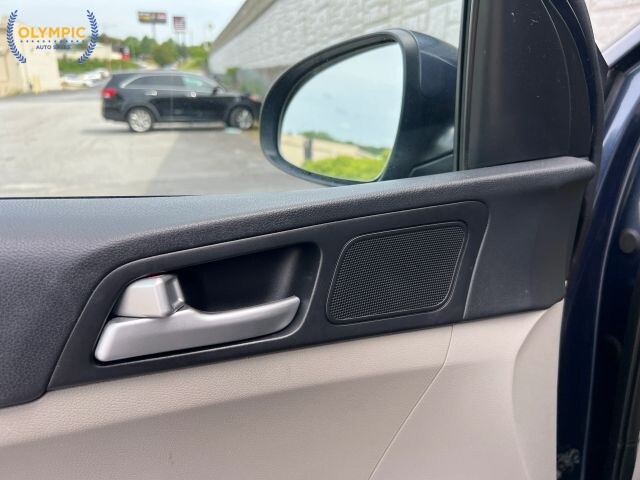 2022 Kia Sportage in Decatur, GA 30032 - 18135432 36
