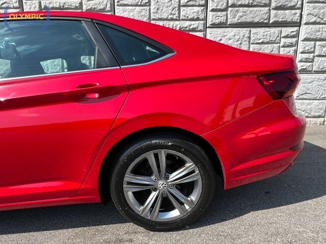 2019 Volkswagen Jetta in Decatur, GA 30032 - 18135433 10