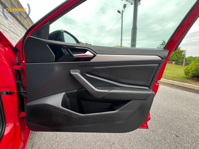 2019 Volkswagen Jetta in Decatur, GA 30032 - 18135433 45
