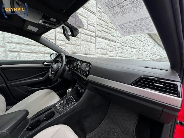 2019 Volkswagen Jetta in Decatur, GA 30032 - 18135433 23