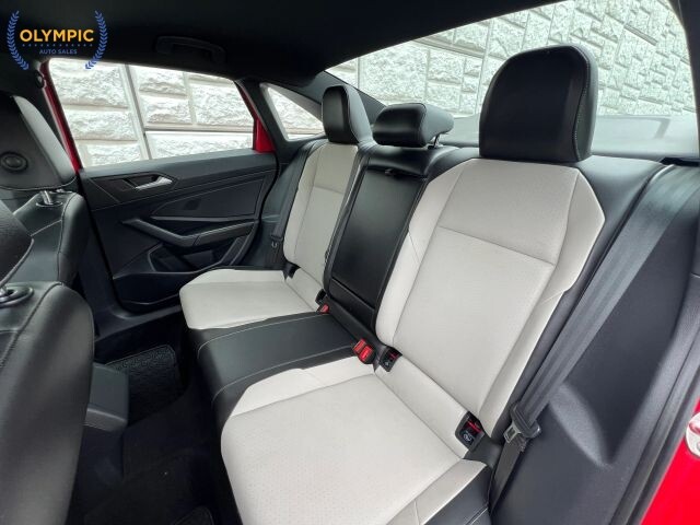 2019 Volkswagen Jetta in Decatur, GA 30032 - 18135433 42