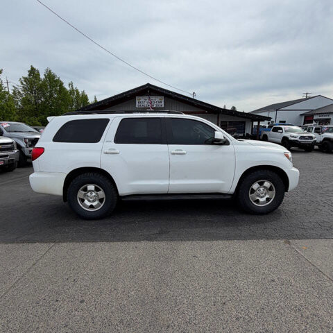 2014 Toyota Sequoia in Coeur d&amp;#039;Alene, ID 83815 - 18135435 6