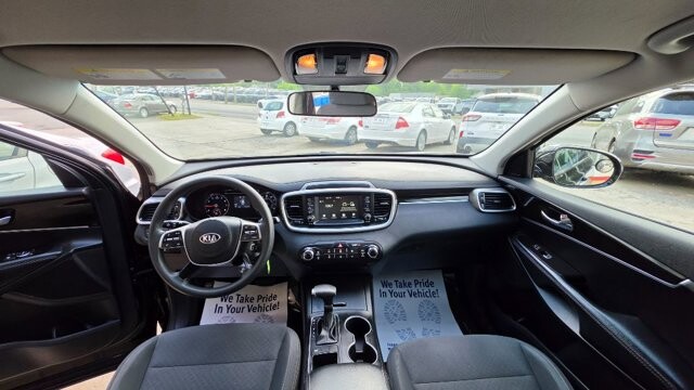 2019 Kia Sorento in Cartersville, GA 30120 - 18135453 14