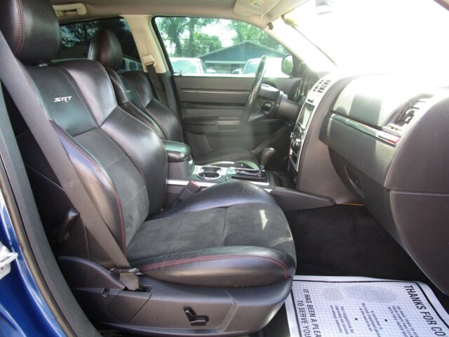 2010 Dodge Charger in Tampa, FL 33604-6914 - 18135454 7