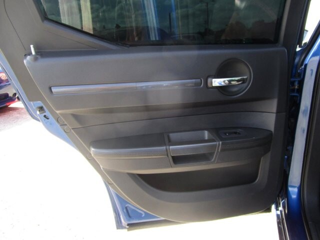 2010 Dodge Charger in Tampa, FL 33604-6914 - 18135454 17