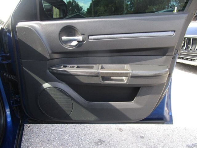 2010 Dodge Charger in Tampa, FL 33604-6914 - 18135454 16