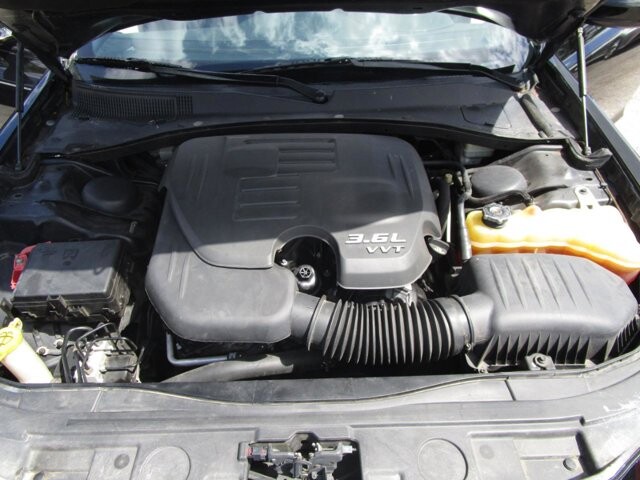 2014 Chrysler 300 in Tampa, FL 33604-6914 - 18135455 23