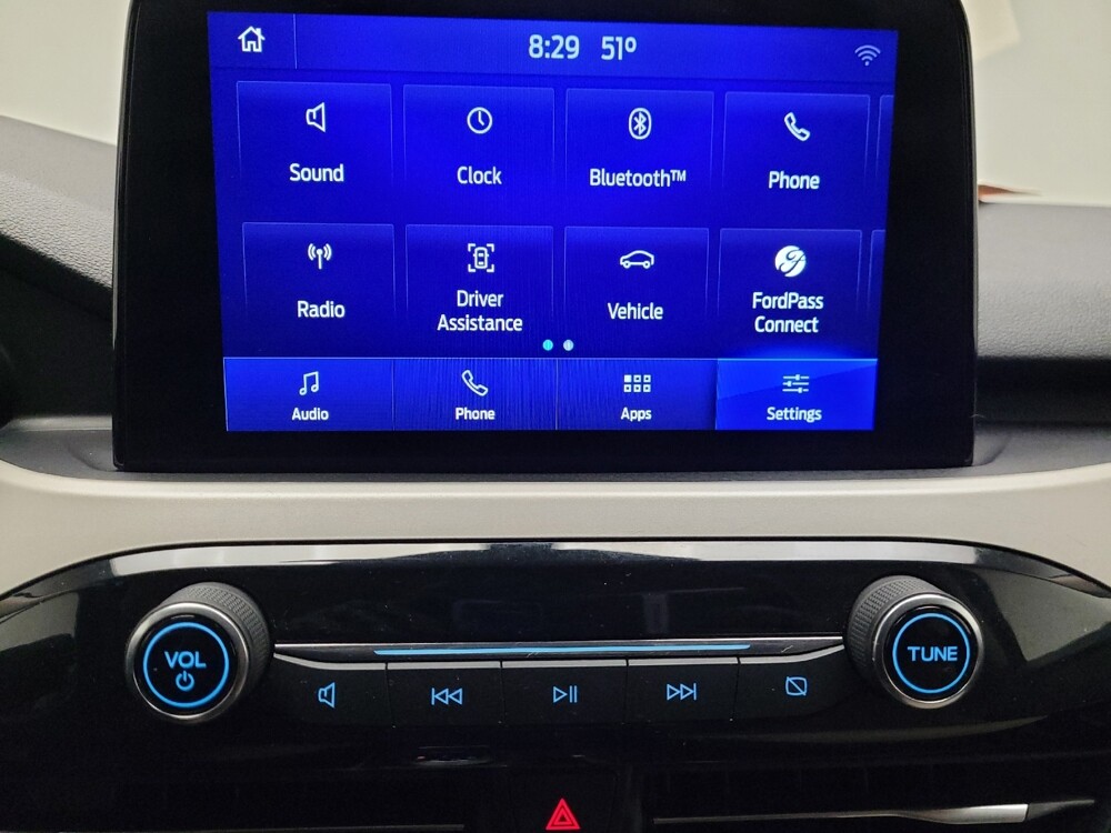 2020 Ford Escape in Torrance, CA 90504 - 18135458 25