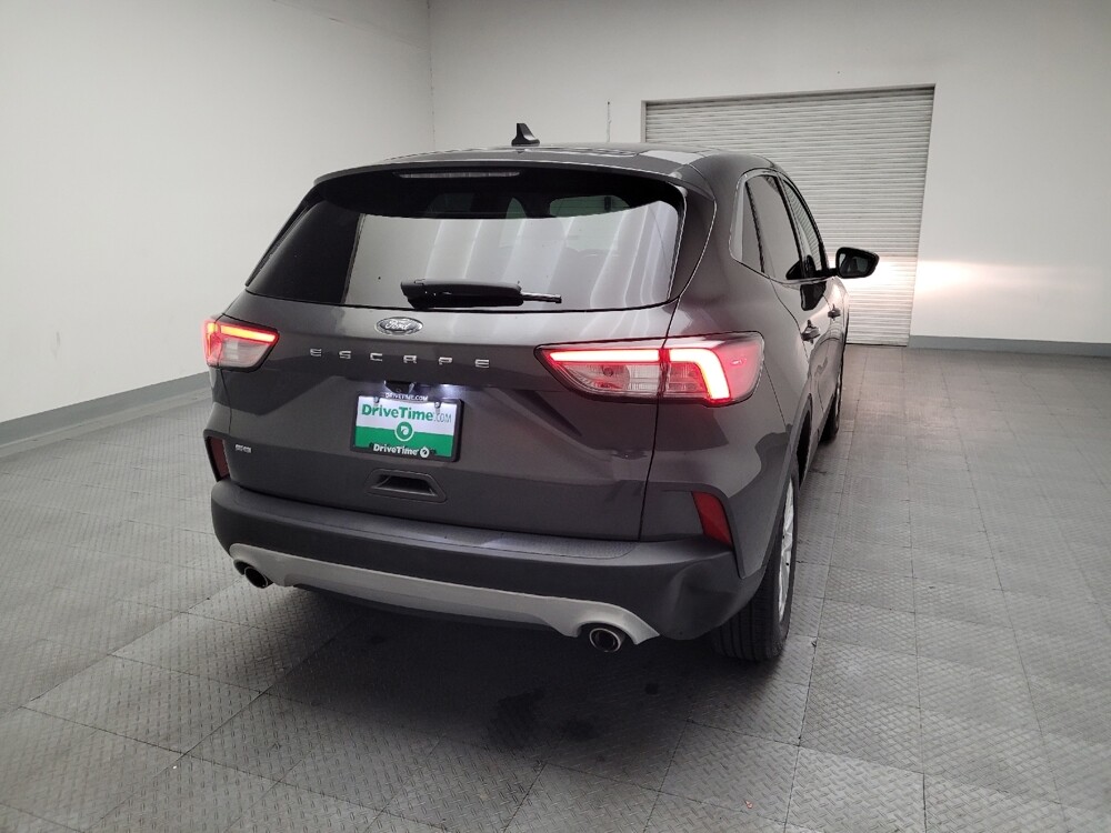 2020 Ford Escape in Torrance, CA 90504 - 18135458 7