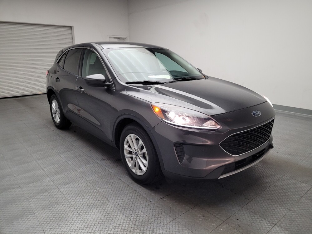 2020 Ford Escape in Torrance, CA 90504 - 18135458 13