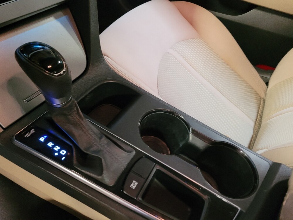 2016 Hyundai Sonata in Sacramento, CA 95821 - 18135460 26