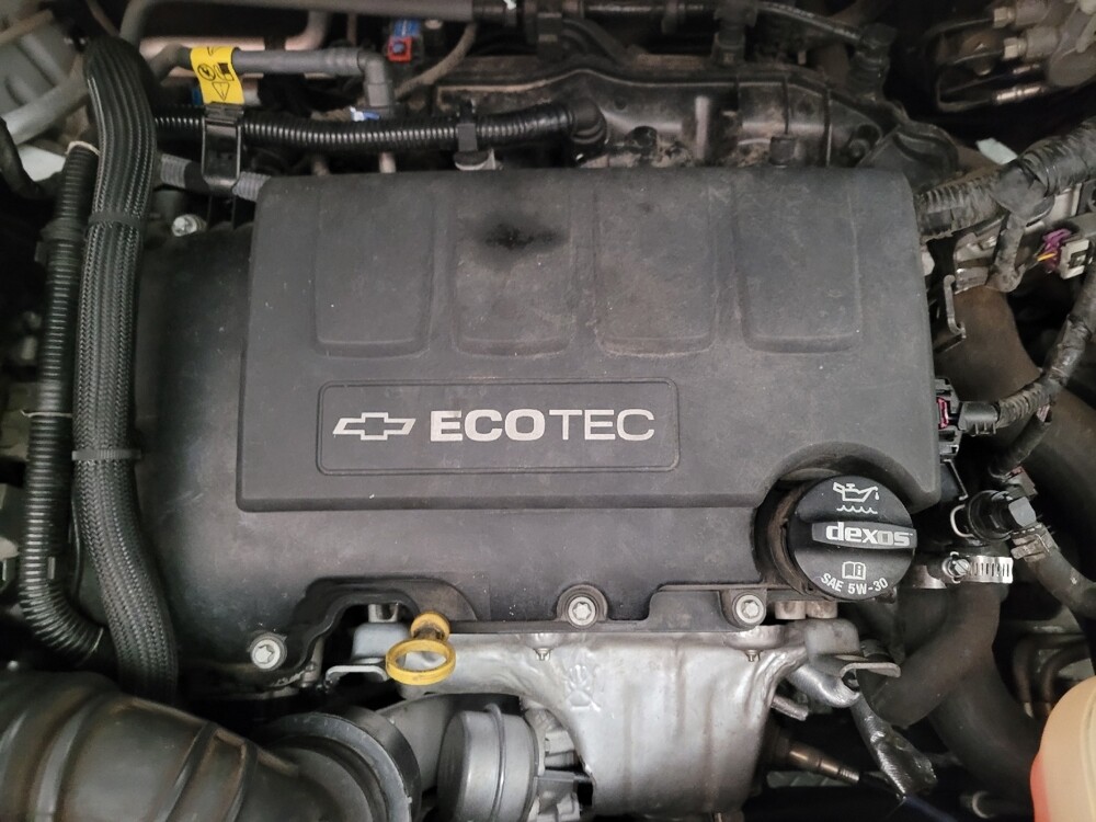 2018 Chevrolet Trax in Sacramento, CA 95821 - 18135462 30