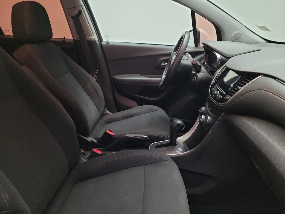 2018 Chevrolet Trax in Sacramento, CA 95821 - 18135462 21