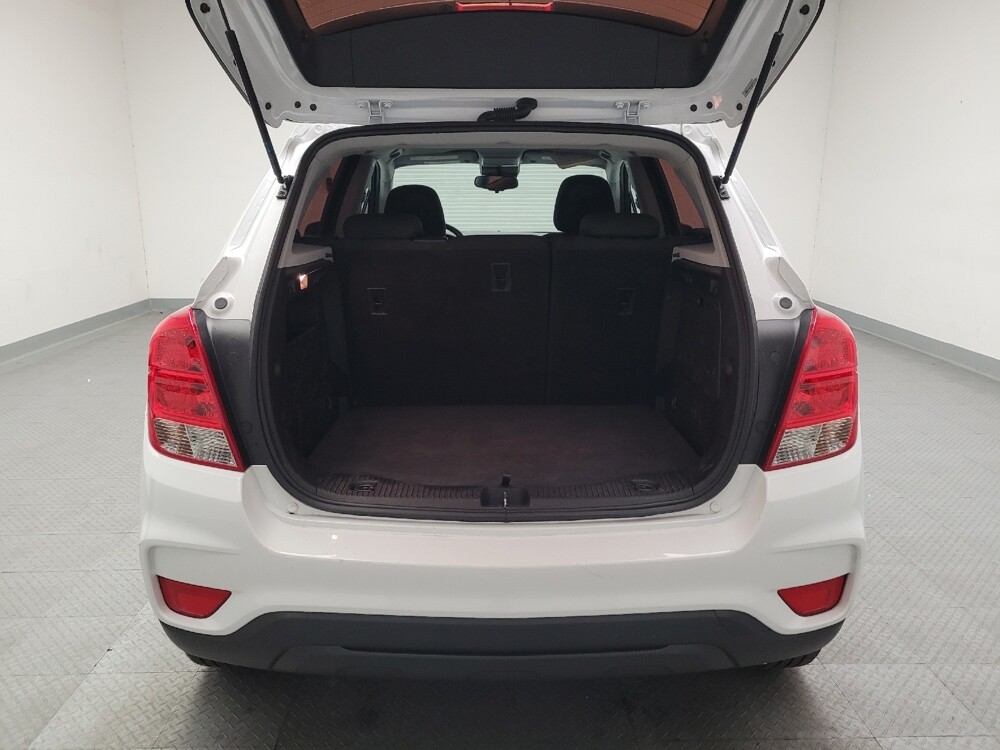 2018 Chevrolet Trax in Sacramento, CA 95821 - 18135462 29