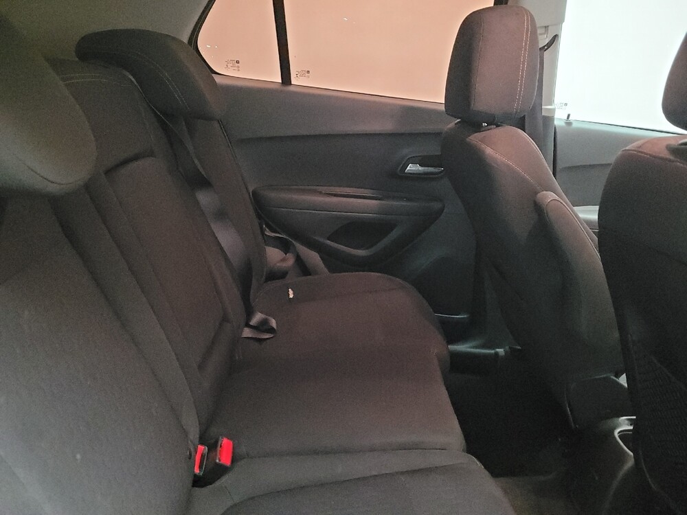 2018 Chevrolet Trax in Sacramento, CA 95821 - 18135462 19