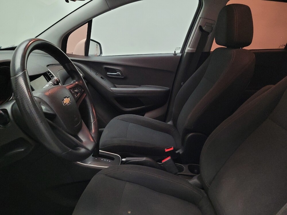 2018 Chevrolet Trax in Sacramento, CA 95821 - 18135462 17