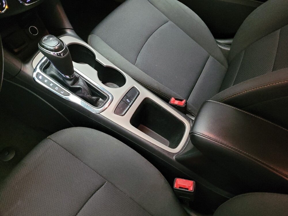 2017 Chevrolet Cruze in Riverside, CA 92504 - 18135463 26