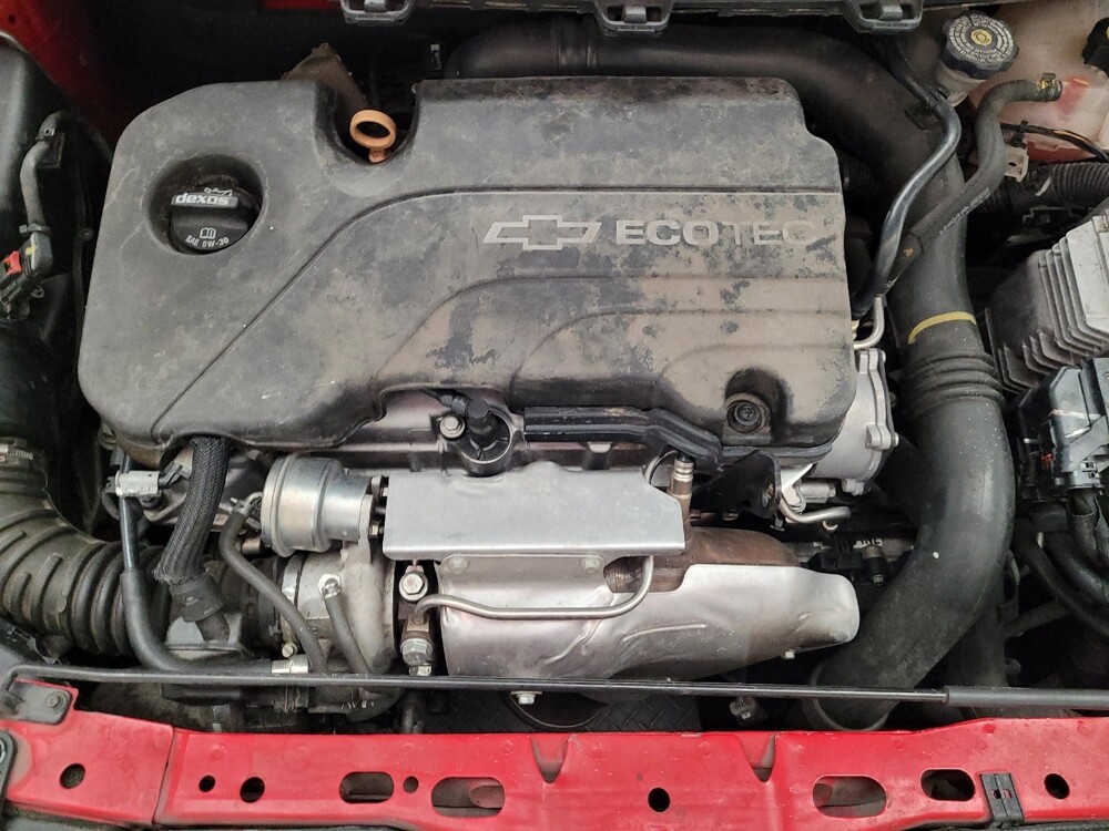 2017 Chevrolet Cruze in Riverside, CA 92504 - 18135463 30