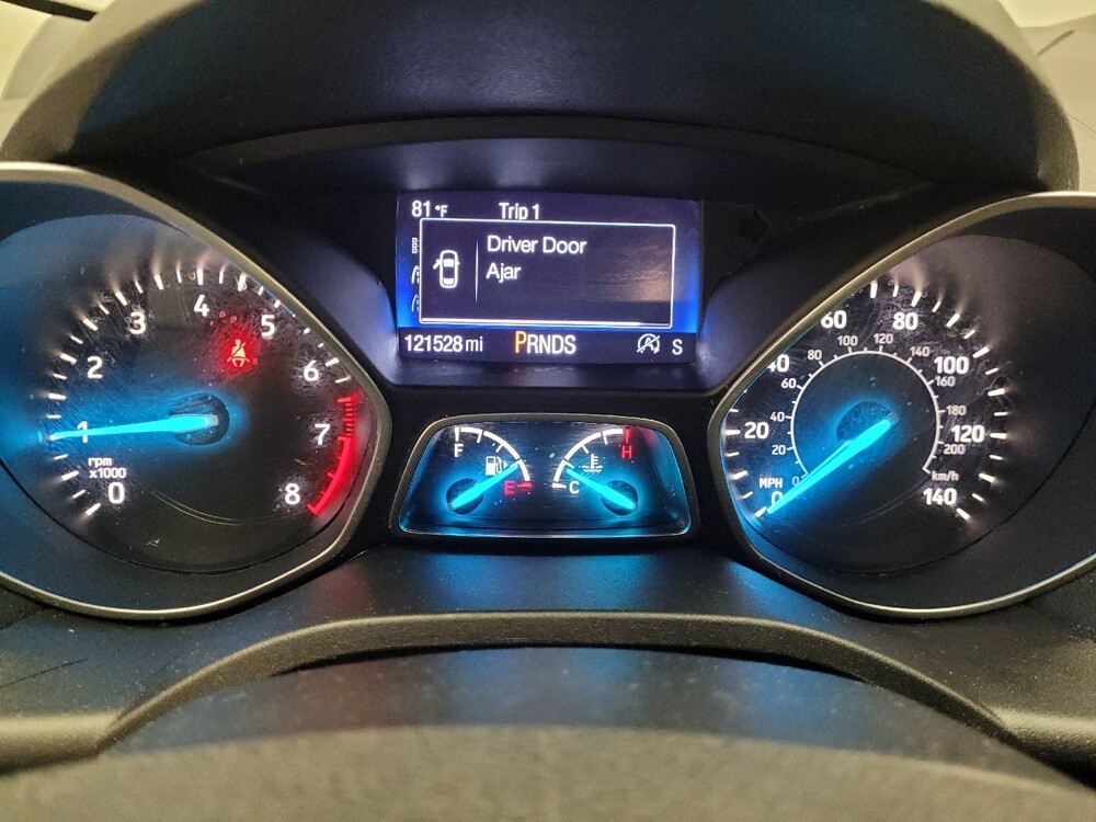 2017 Ford Escape in Fresno, CA 93726 - 18135464 23